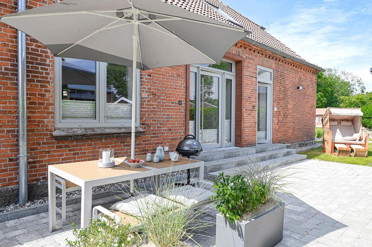 Kloeoenstuuv Appartement Fehmarn Buitenkant foto